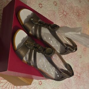 Naturalizer Metallic Bronze T-Strap Jeweled Slingback Sandals